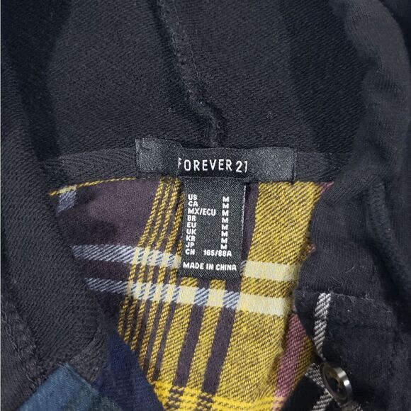 Forever 21 Patchwork Plaid hoodie shirt Womens Medium with pockets cozy cabin - Picture 2 of 8